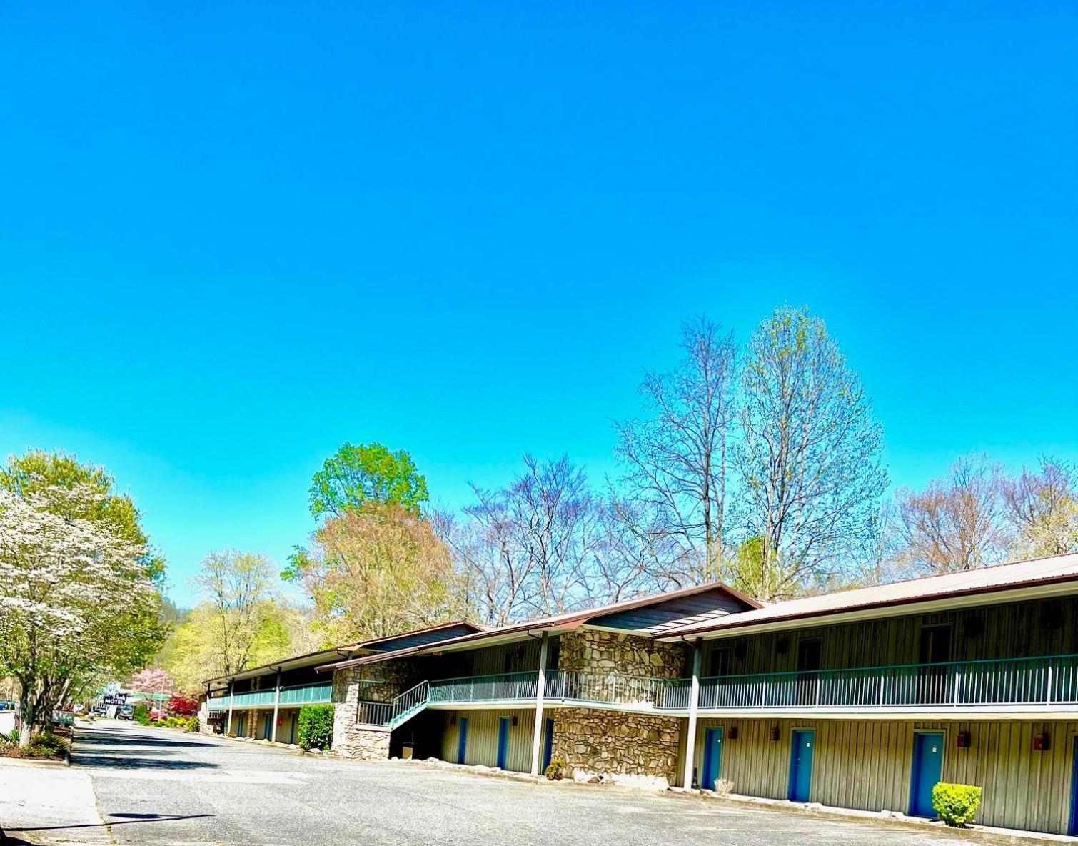 Newfound Lodge On The River Cherokee Exterior foto